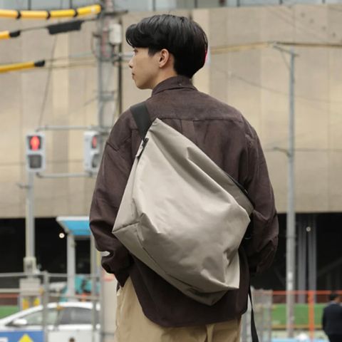 【残り一点】Nylon Messenger Bag