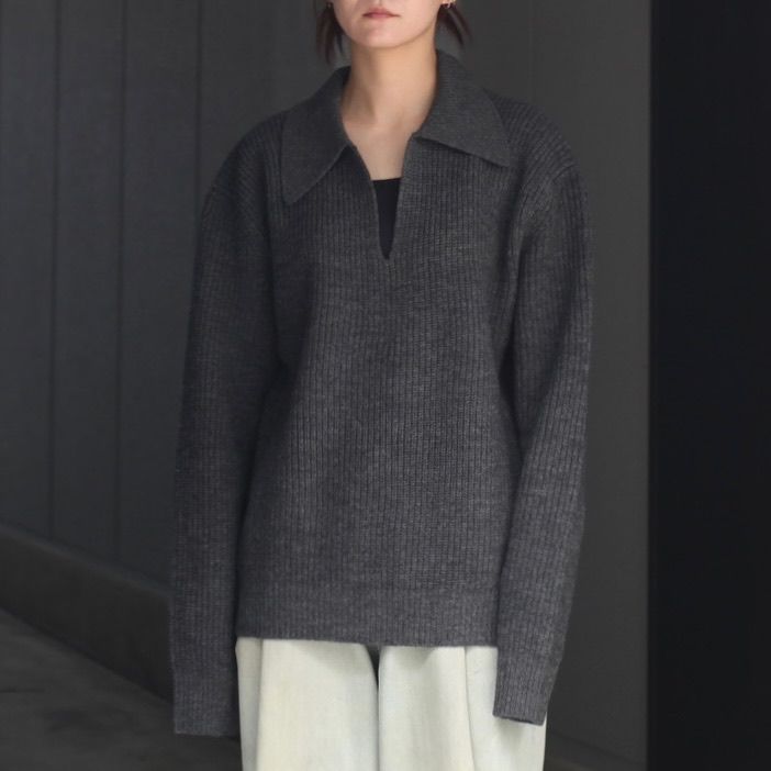【残り一点】Rib Skipper Sweater
