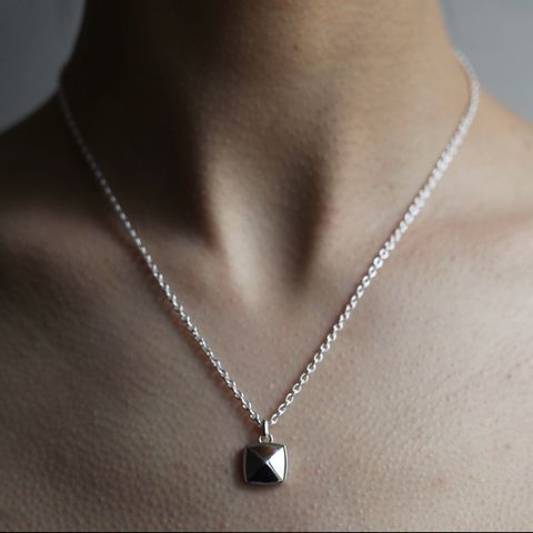 【残り一点】Stud Pendant_L