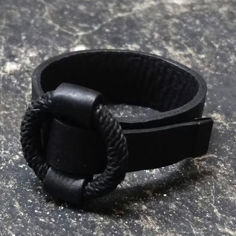 【お取り寄せ注文可能】Braiding Ring Bangle