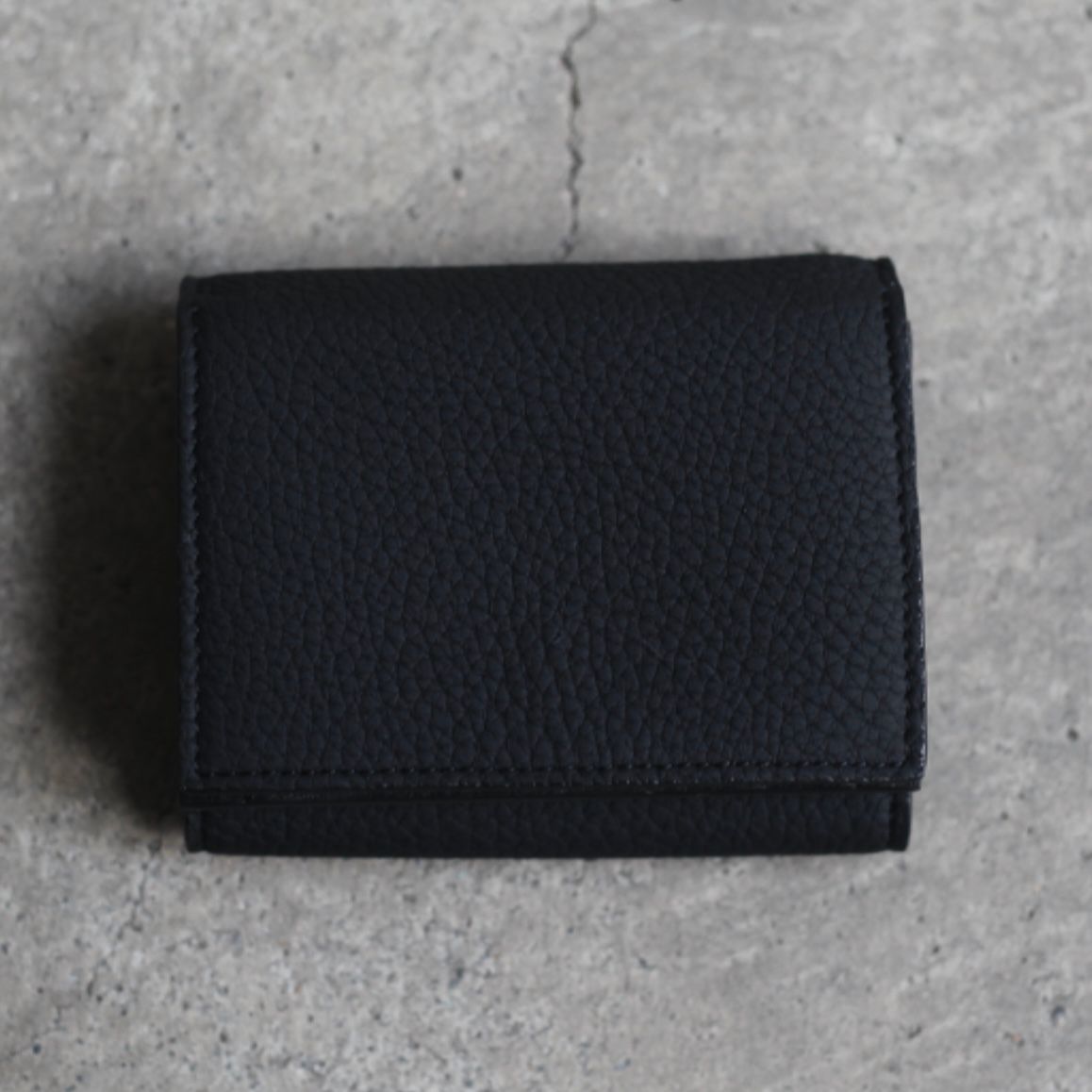 【残りわずか】Cristy Trifold Mini WLT(DIPLO SKY)