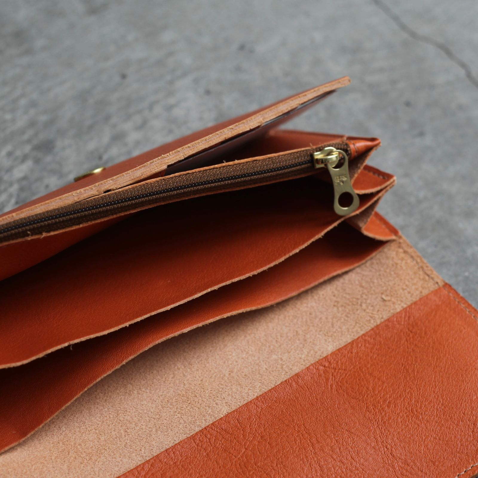 【残り一点】ロングウォレット