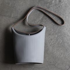 【残り一点】Cardboard Tube Shoulder Bag