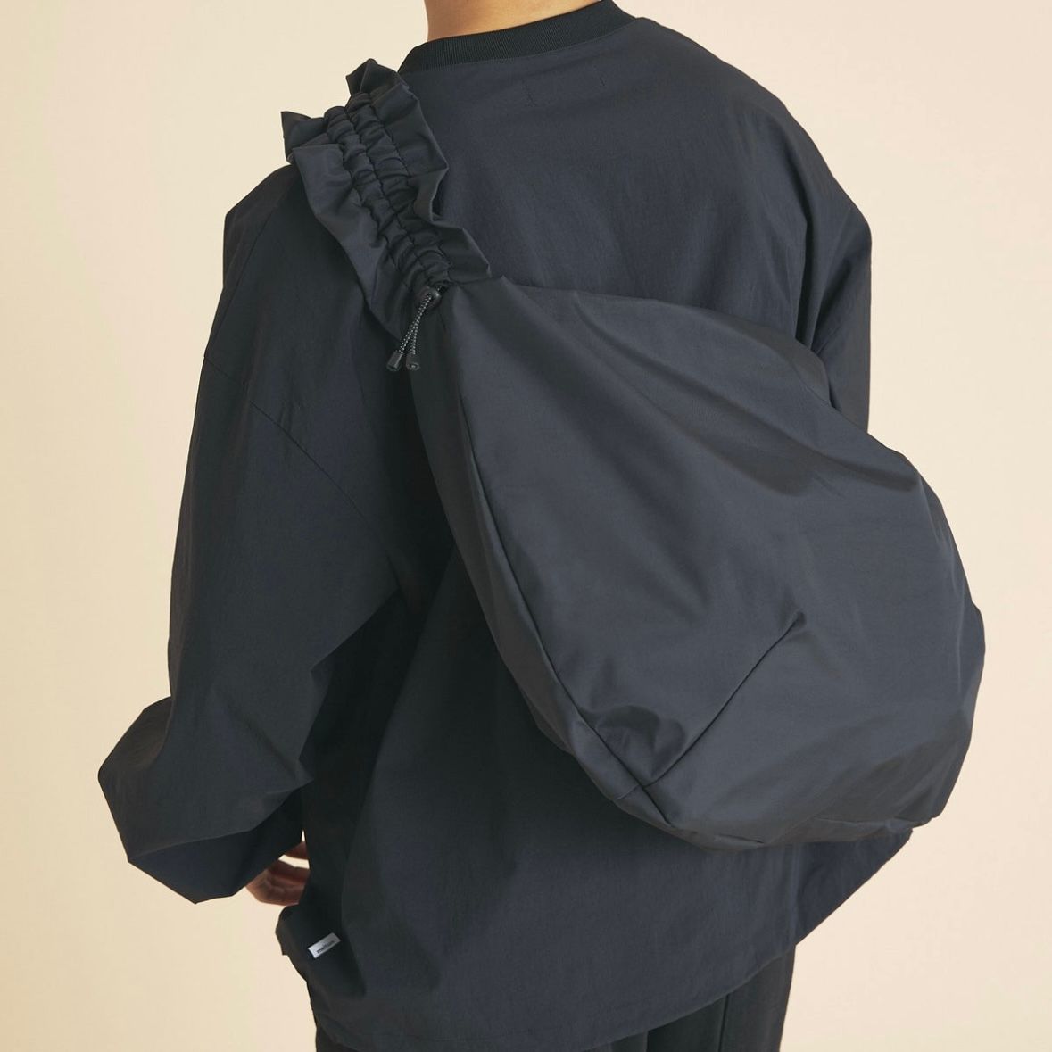 【残りわずか】Gather Messenger Bag