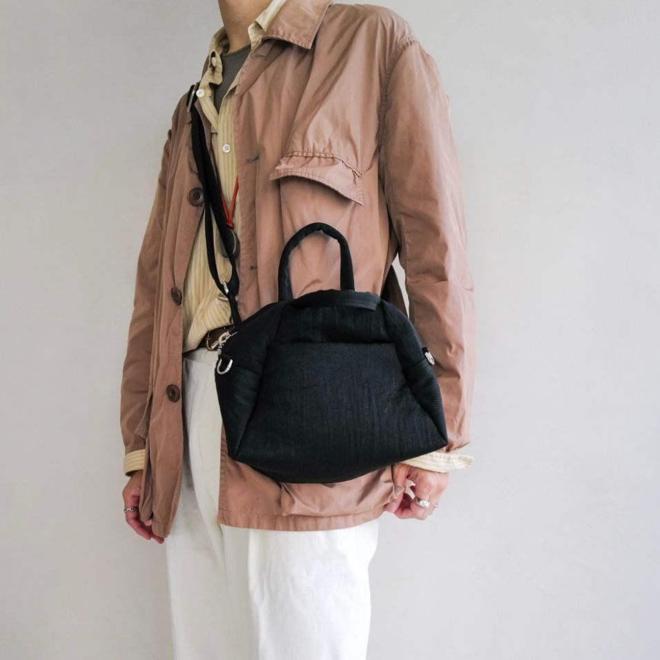 【再販売通知受付可能】Annie Puffer Mini Madison Bag(CERATO BRIGHT)