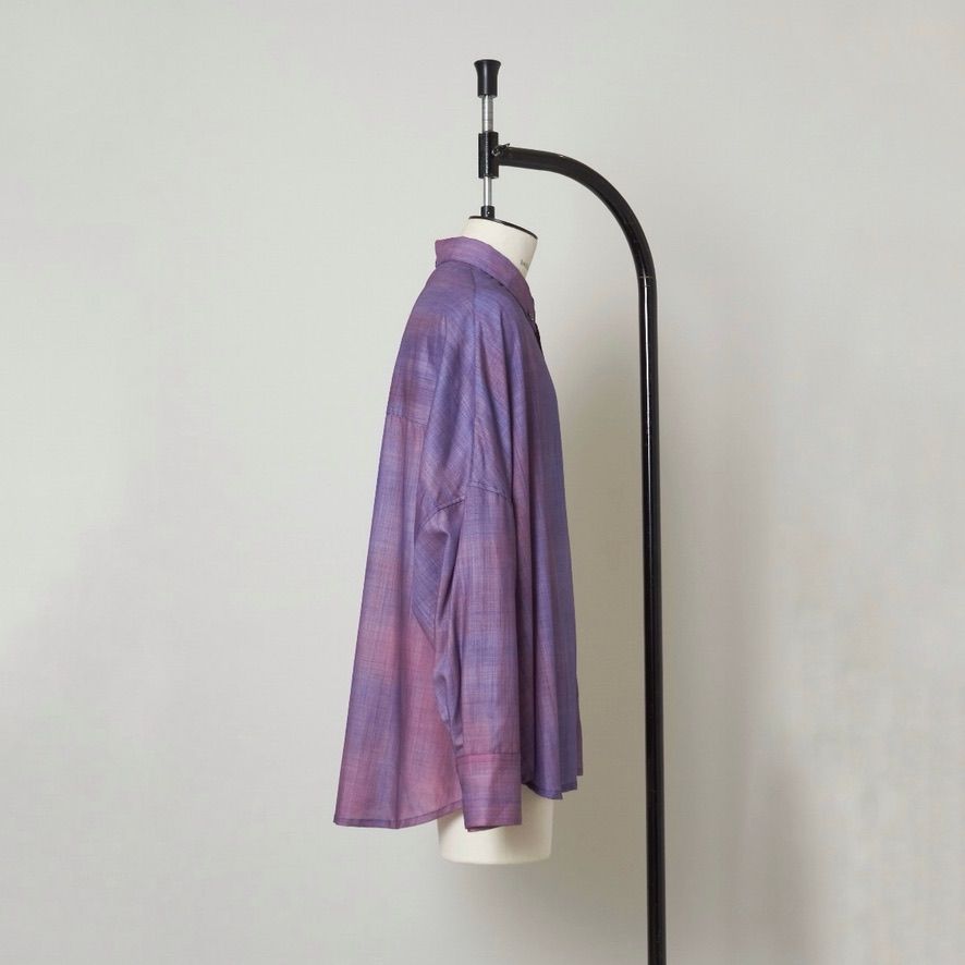 【残りわずか】Giant Shirt