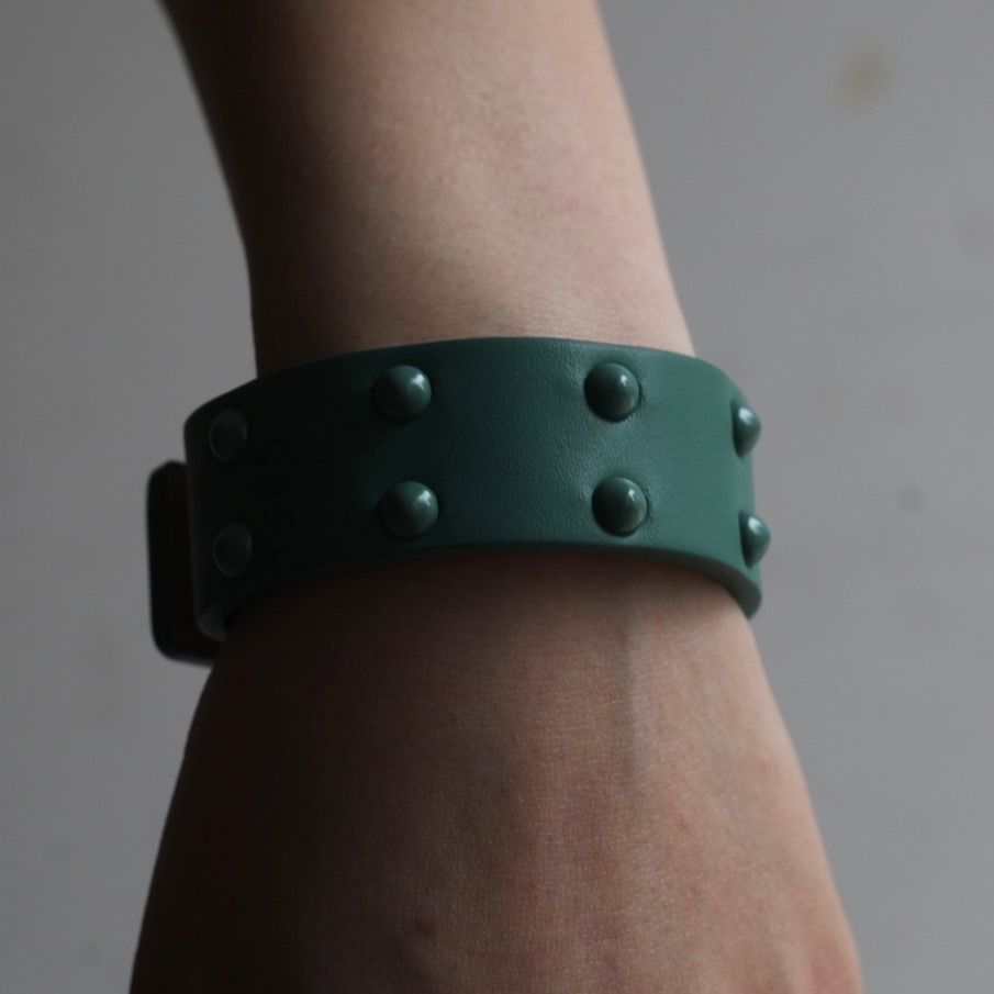 【残り一点】Herrie Studs Bangle(THUG)