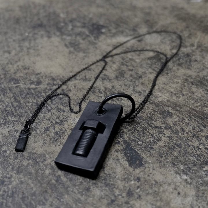 【お取り寄せ注文可能】Implant Bolt Necklace