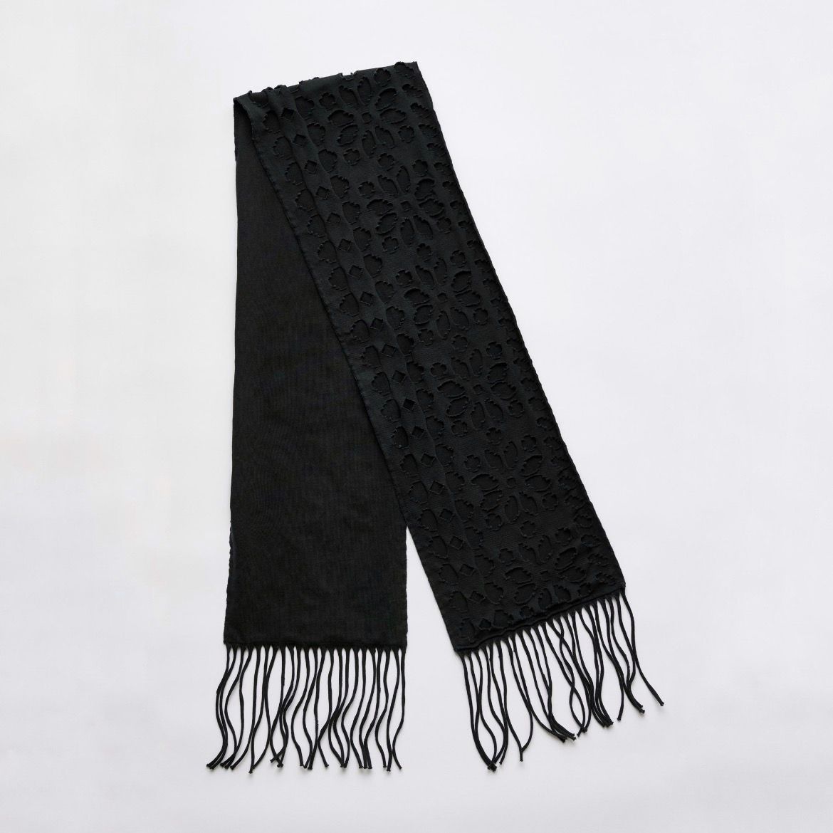 【残り一点】Tore Scarf