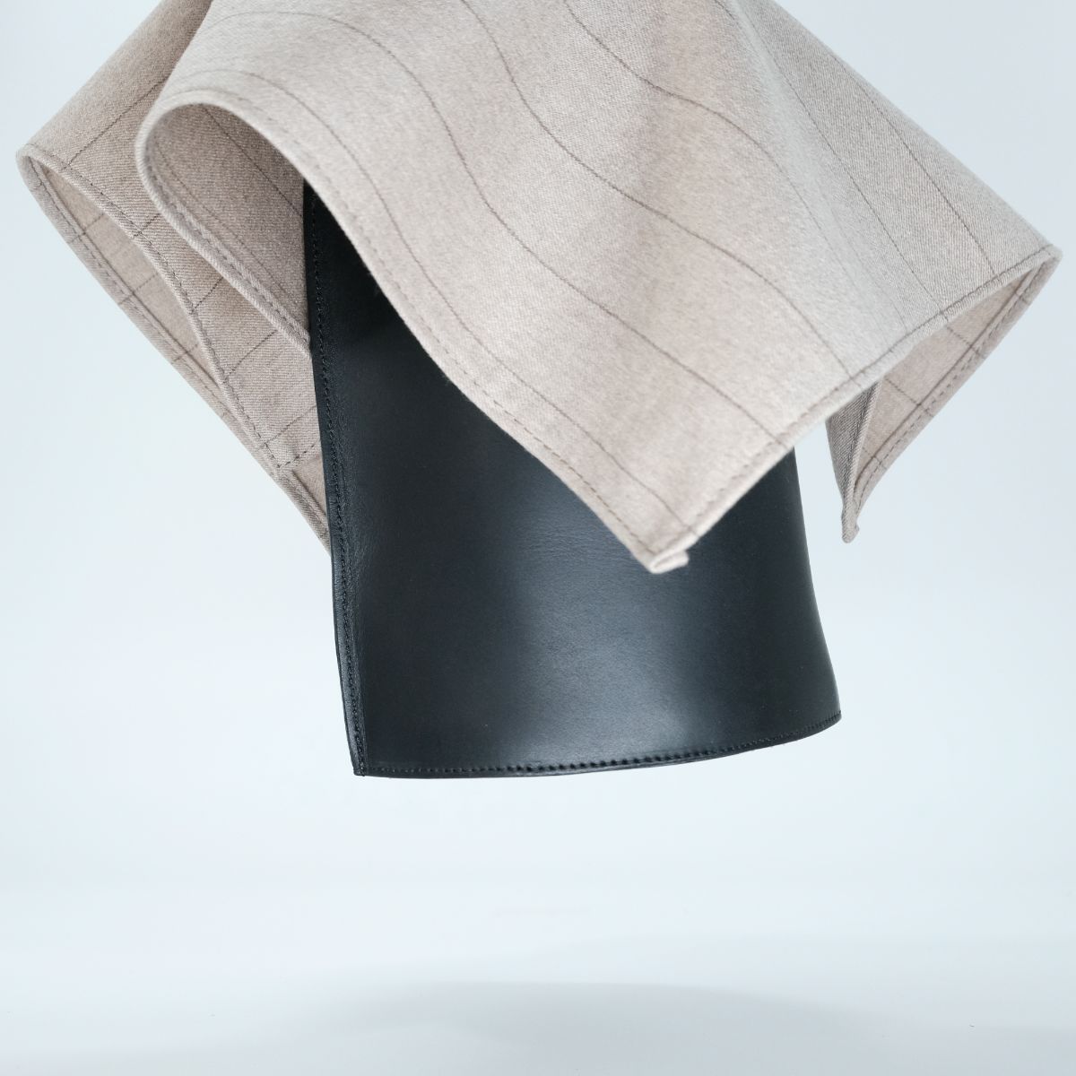 【残りわずか】Detachable Scarf Shoulder
