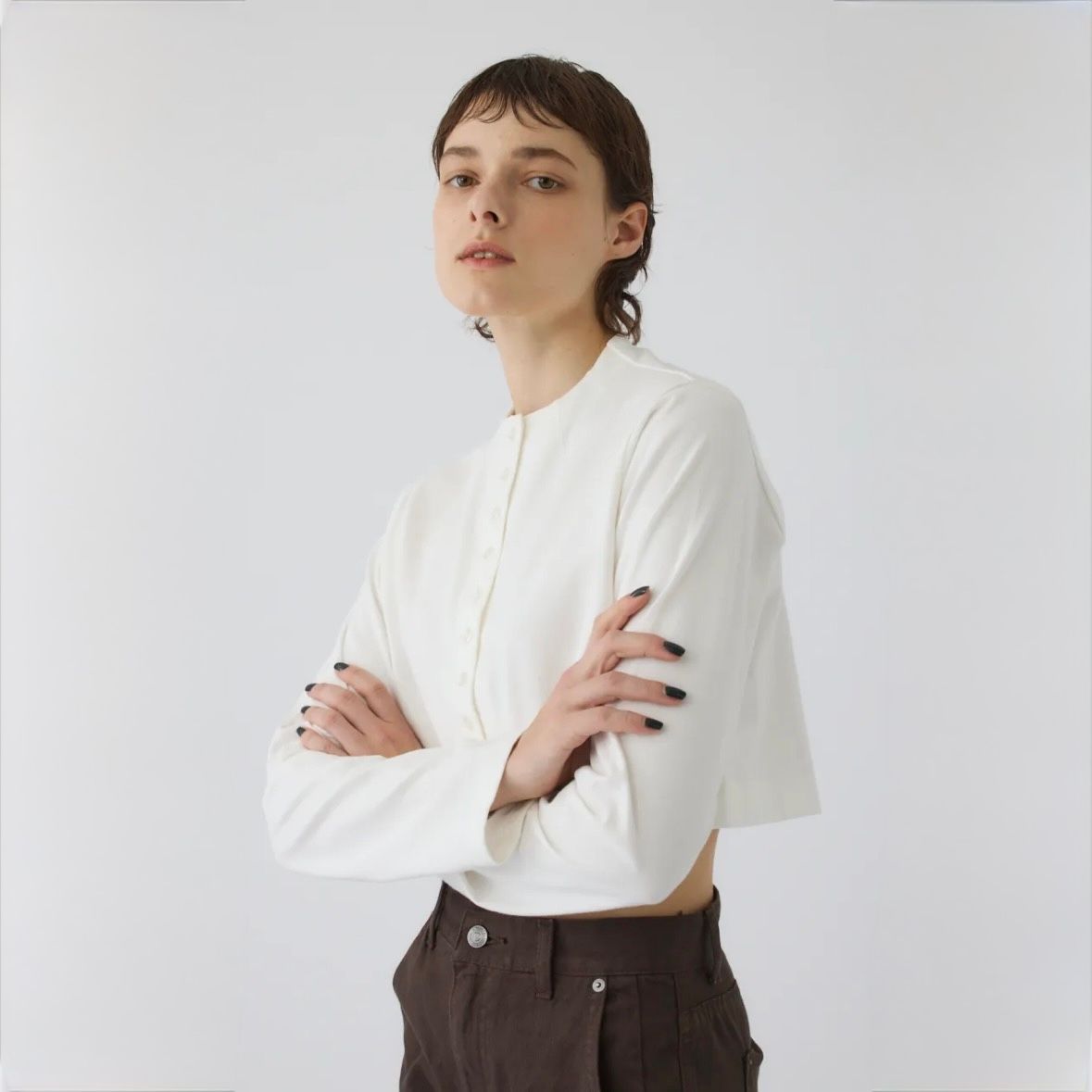 【残り一点】Neck Darts Cut Long T/SH
