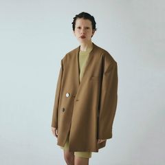 【残り一点】No Collar Over Jacket