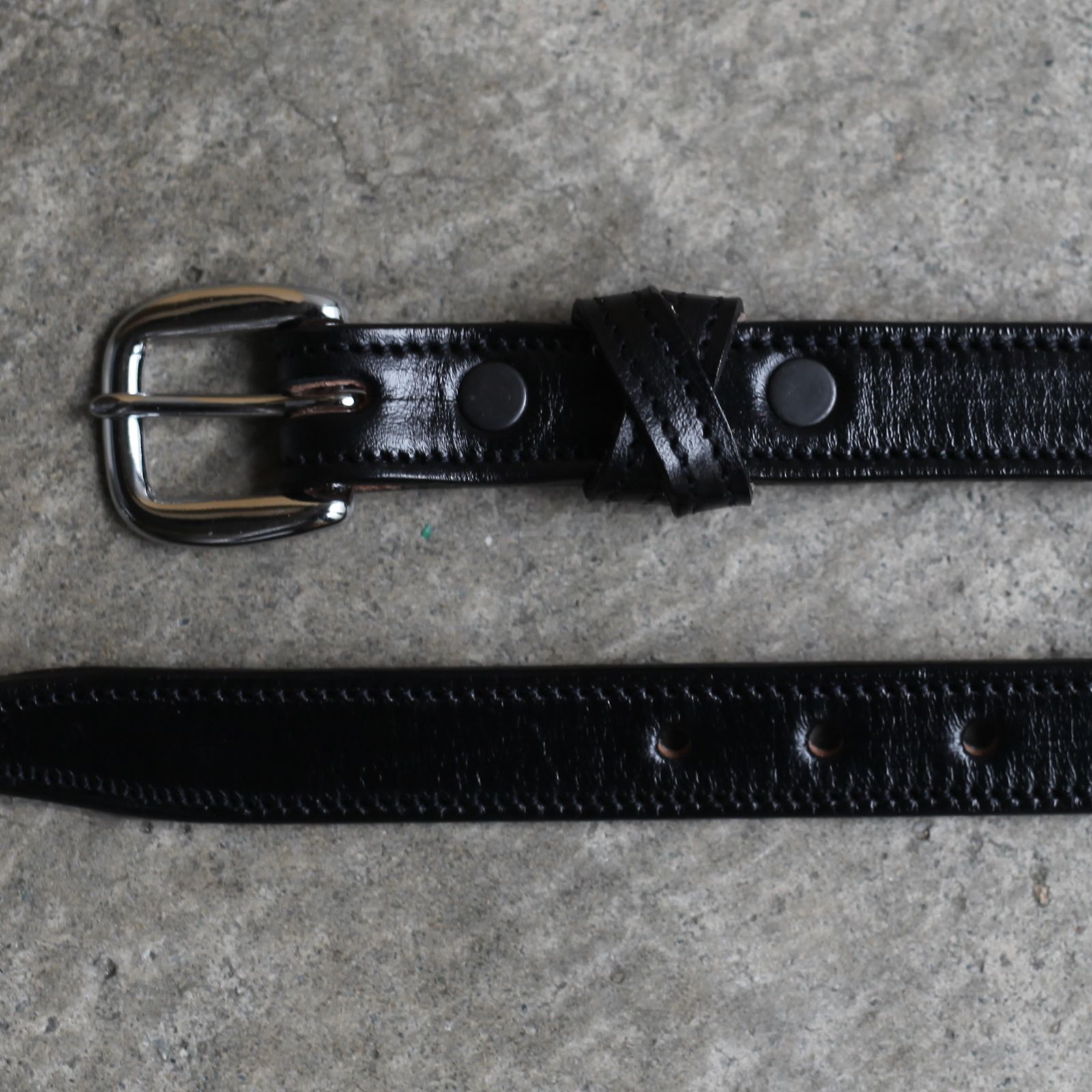 TORY LEATHER - 【残りわずか】Crossed Keeper Belts(BLACK×BRASS