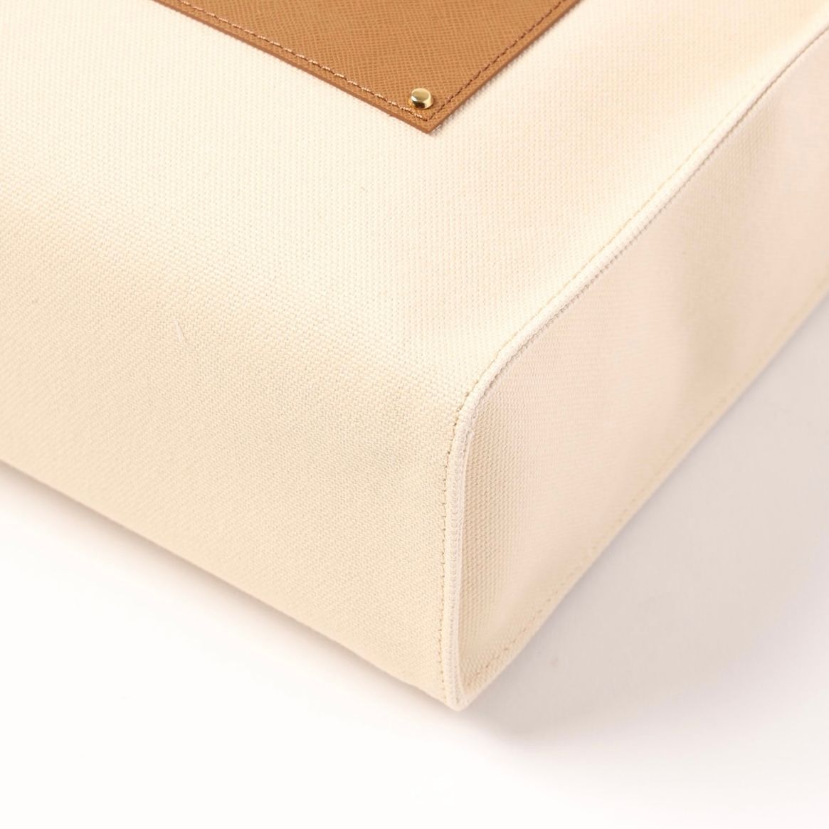 【残りわずか】Leather Pocket Canvas Mini Tote