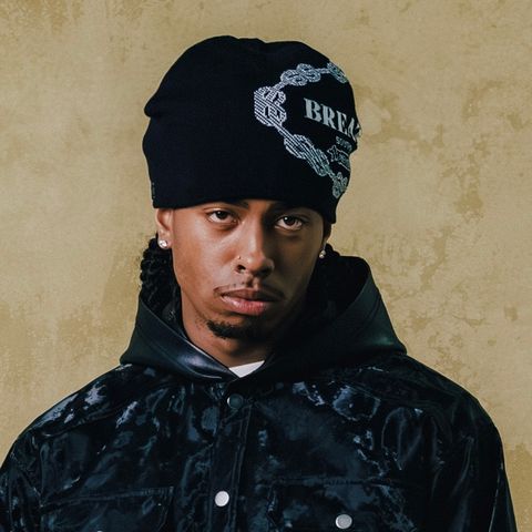 【残りわずか】Royal Logo Skull Cap