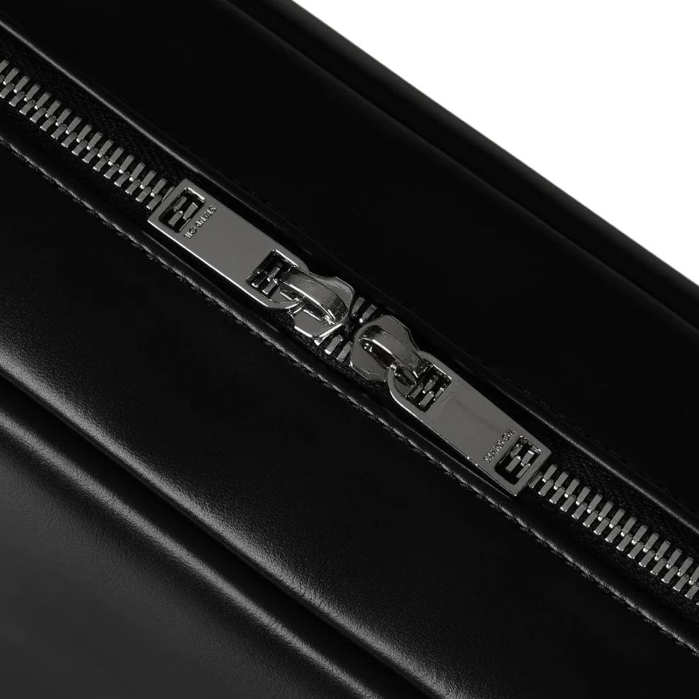 【再販売通知受付可能】More Baguette Bag