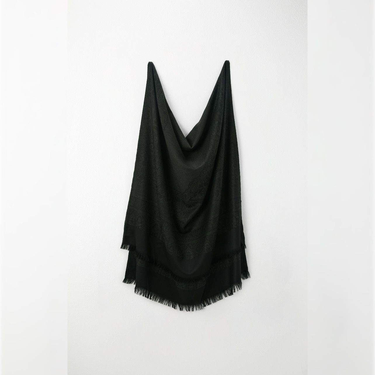 【残りわずか】Tibetan Paisley Jacquard Stole