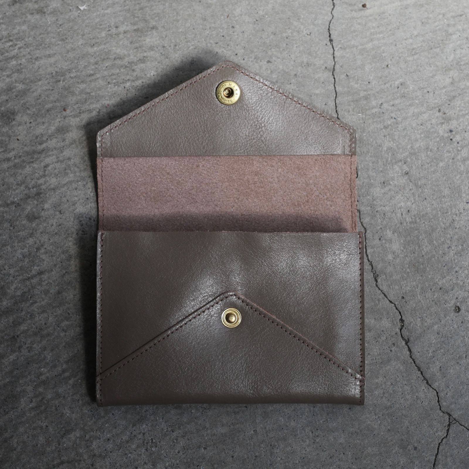 【残り一点】ミディアムウォレット