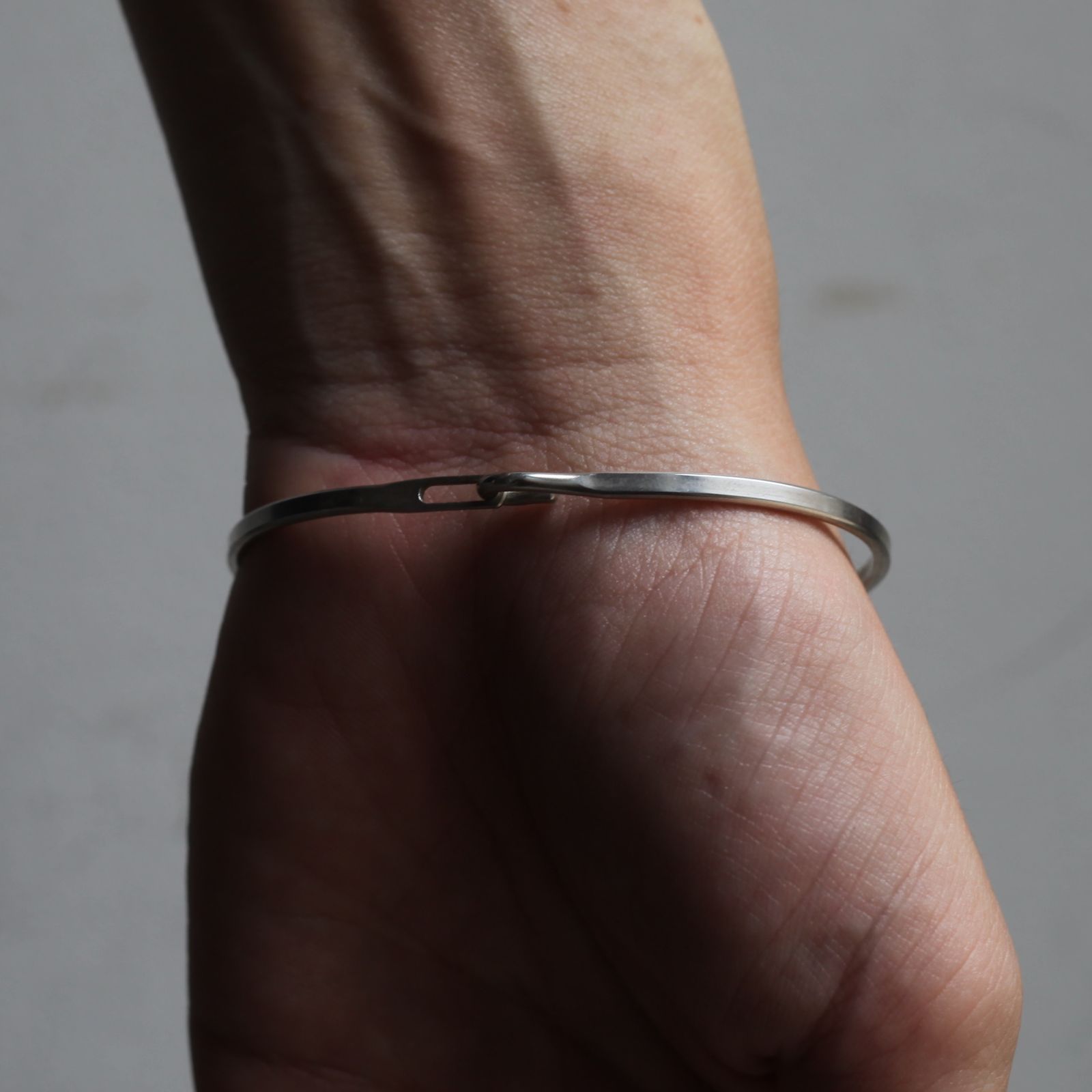 【再販売通知受付可能】Bangle Hook Plain