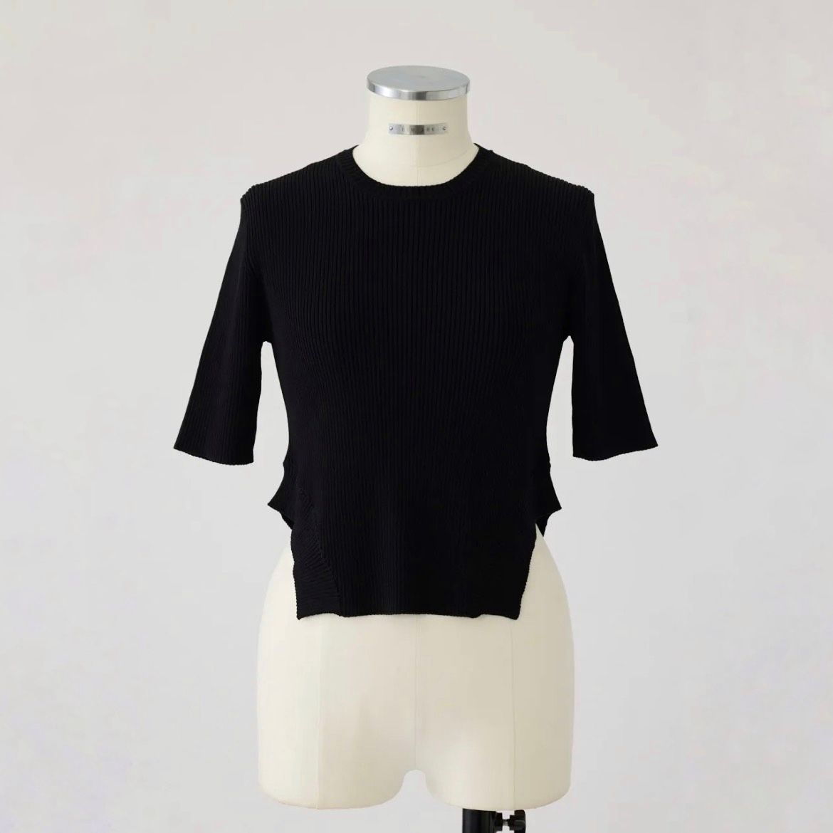 【残り一点】Round Hem Knit Tops