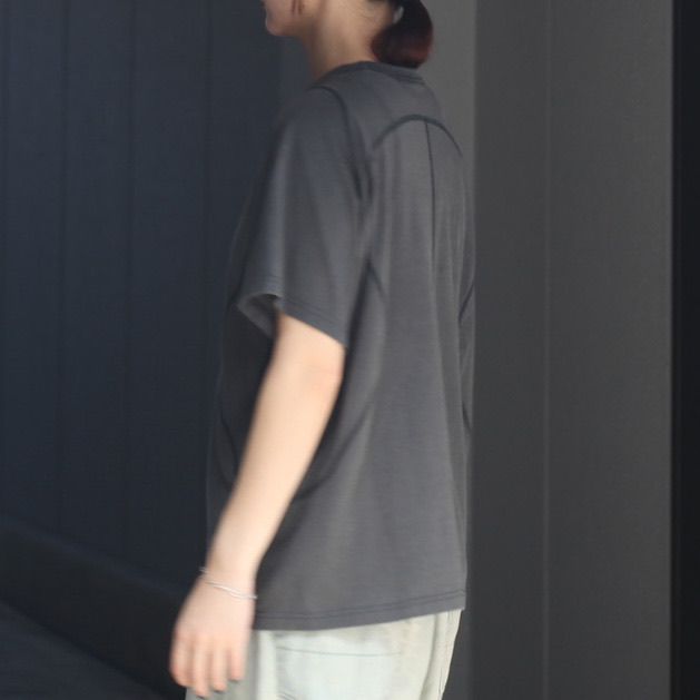 【残り一点】Panelled Half Sleeve T-Shirt