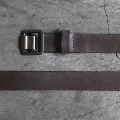 【残りわずか】Narrow Leather Belt(BROWN)