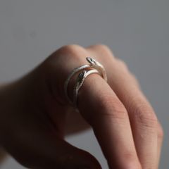 【お取り寄せ注文可能】蛇2連リング(SILVER)