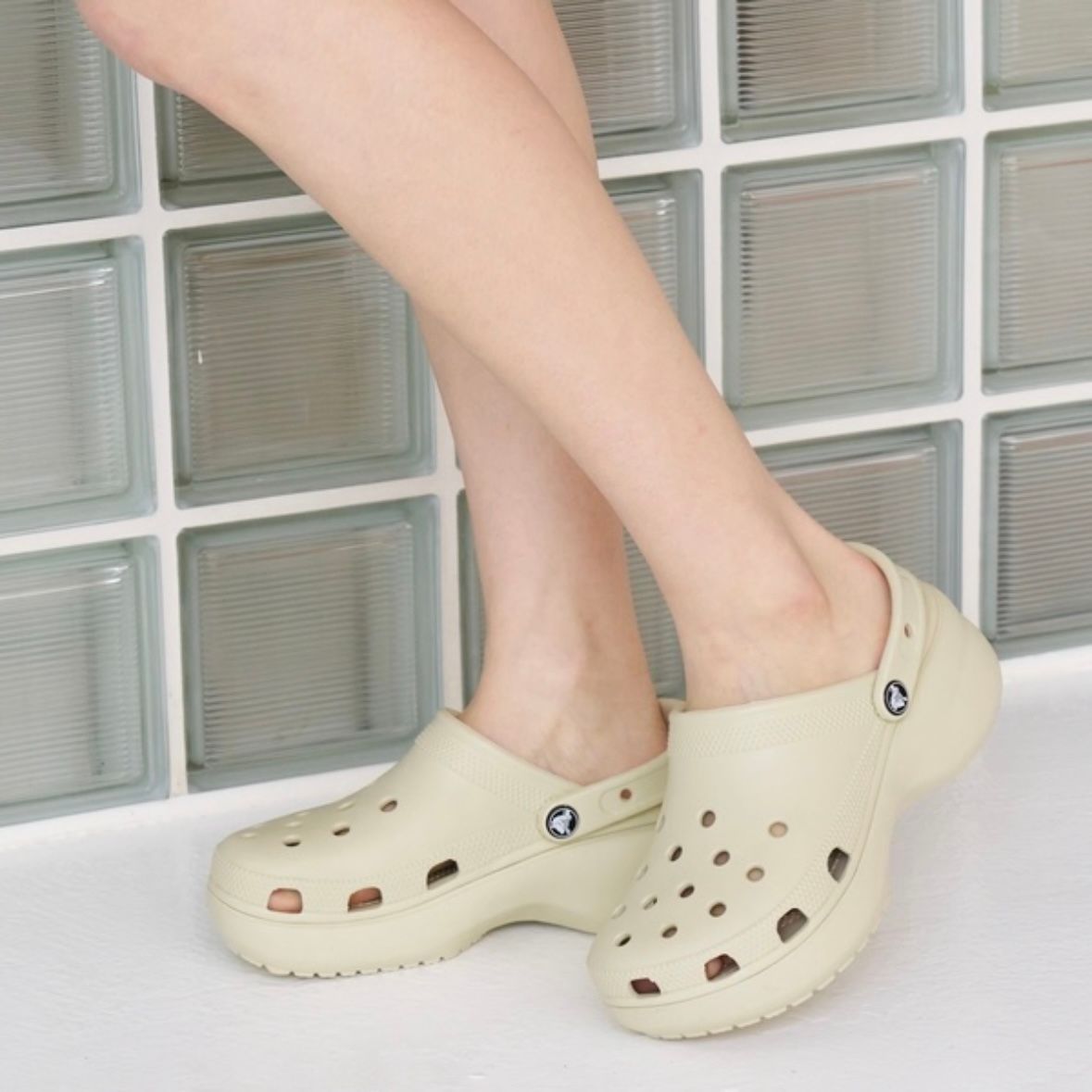 【残りわずか】Classic Platform Clog