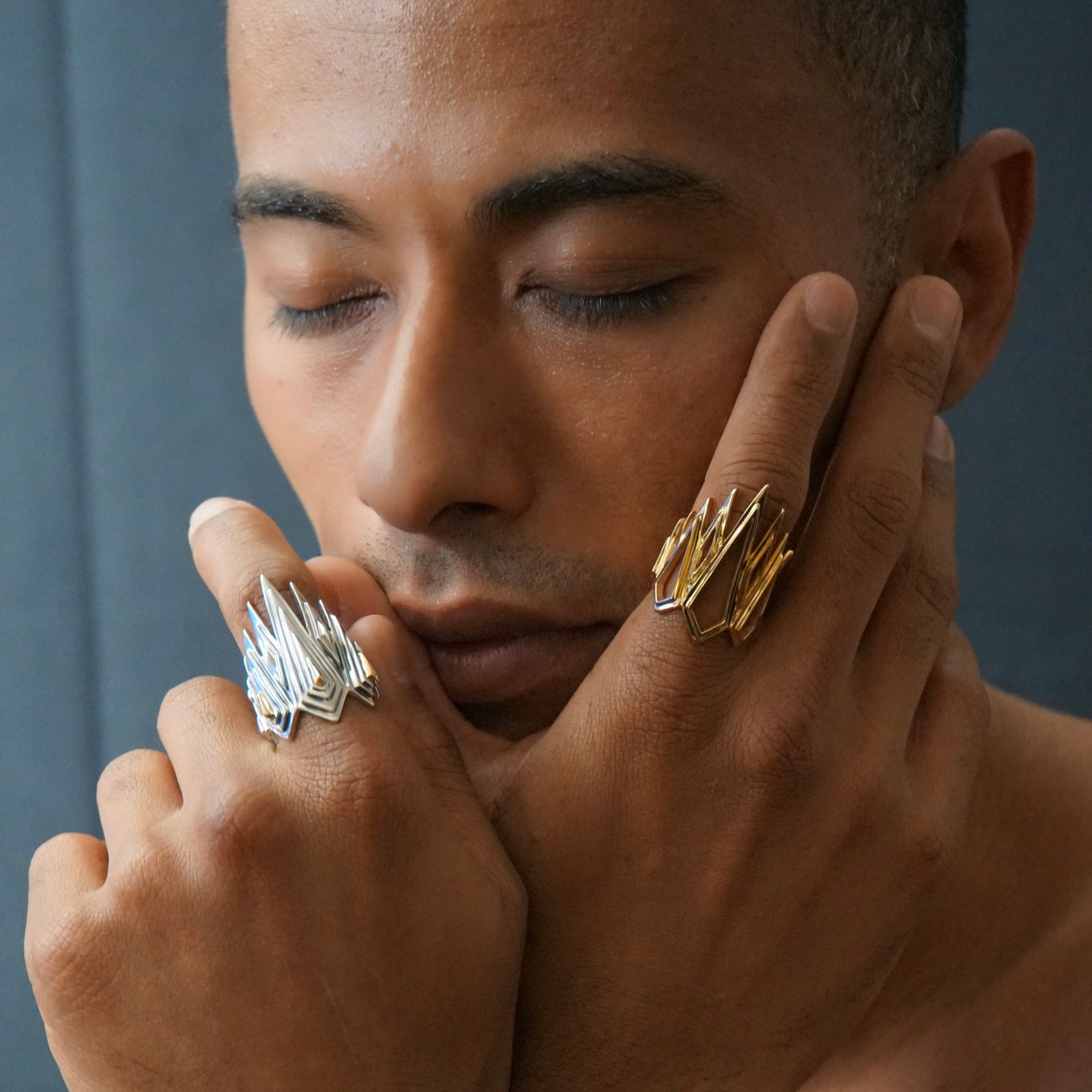 【お取り寄せ注文可能】Ice Blaze Ring(GOLD)