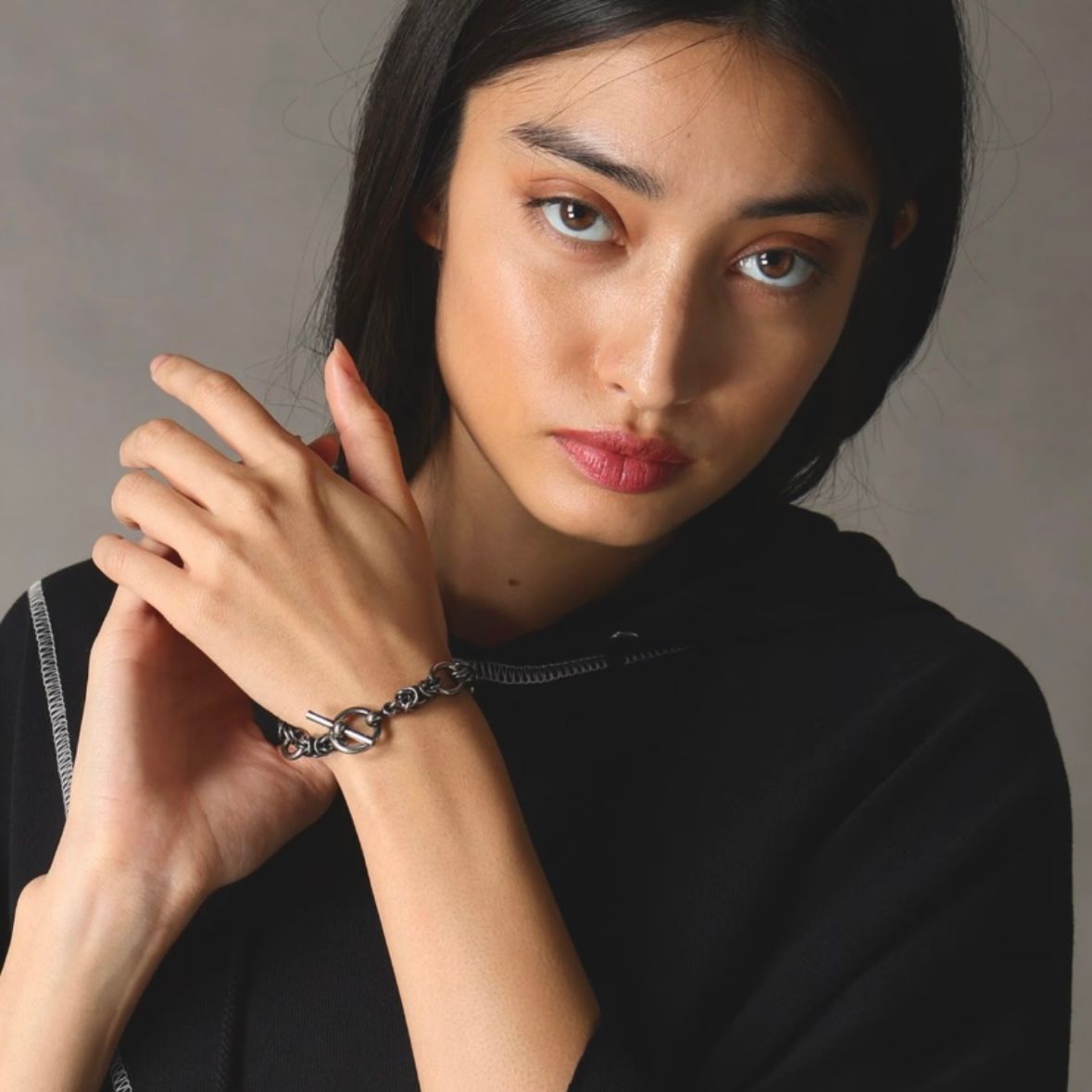 【残り一点】丸カン連結ブレスレット(BLACK)