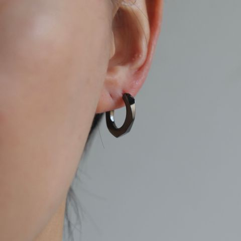 【お取り寄せ注文可能】Crockery Pierce_L 左耳用(BLACK)