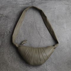 【残りわずか】Small Croissant Bag(COW LEATHER)