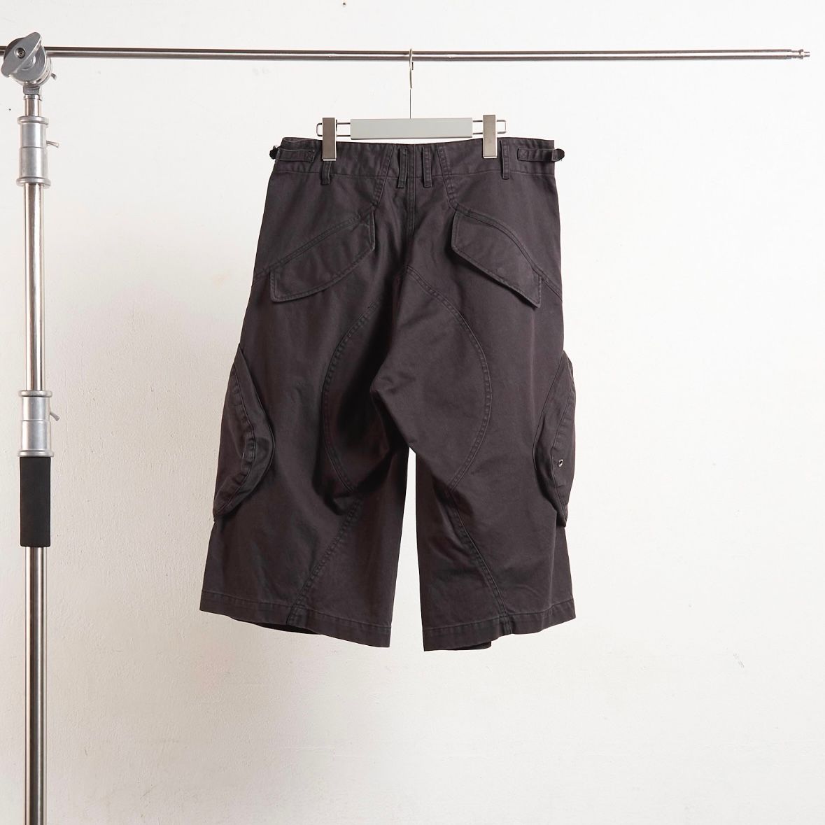 NVRFRGT - 【残りわずか】3D Twisted Cargo Shorts | ACRMTSM