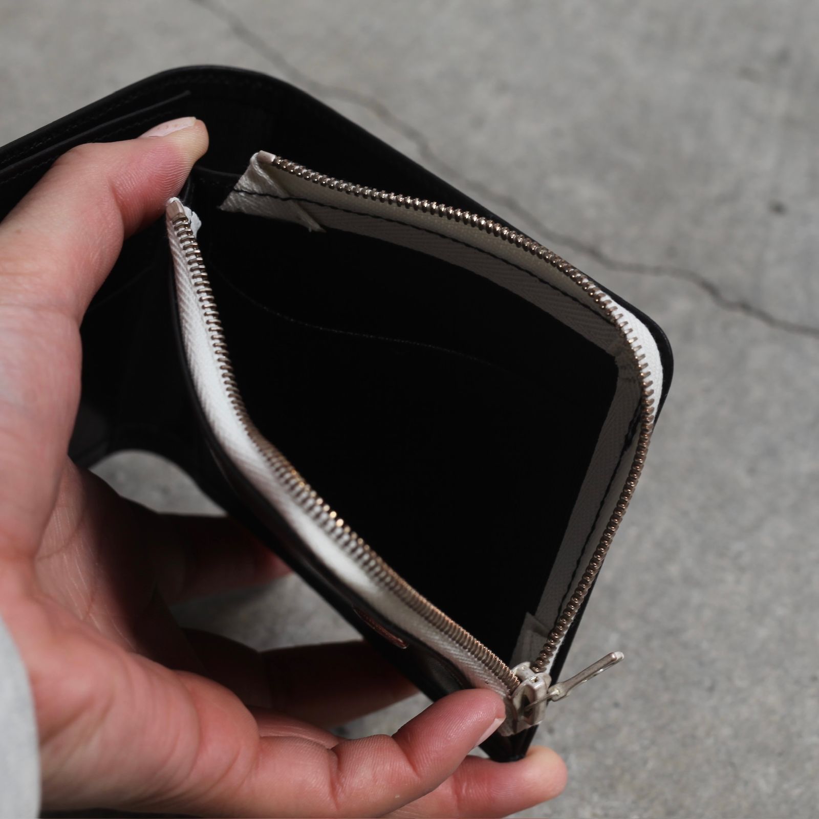 【残り一点】Billfold L Zip Purse(KIP)
