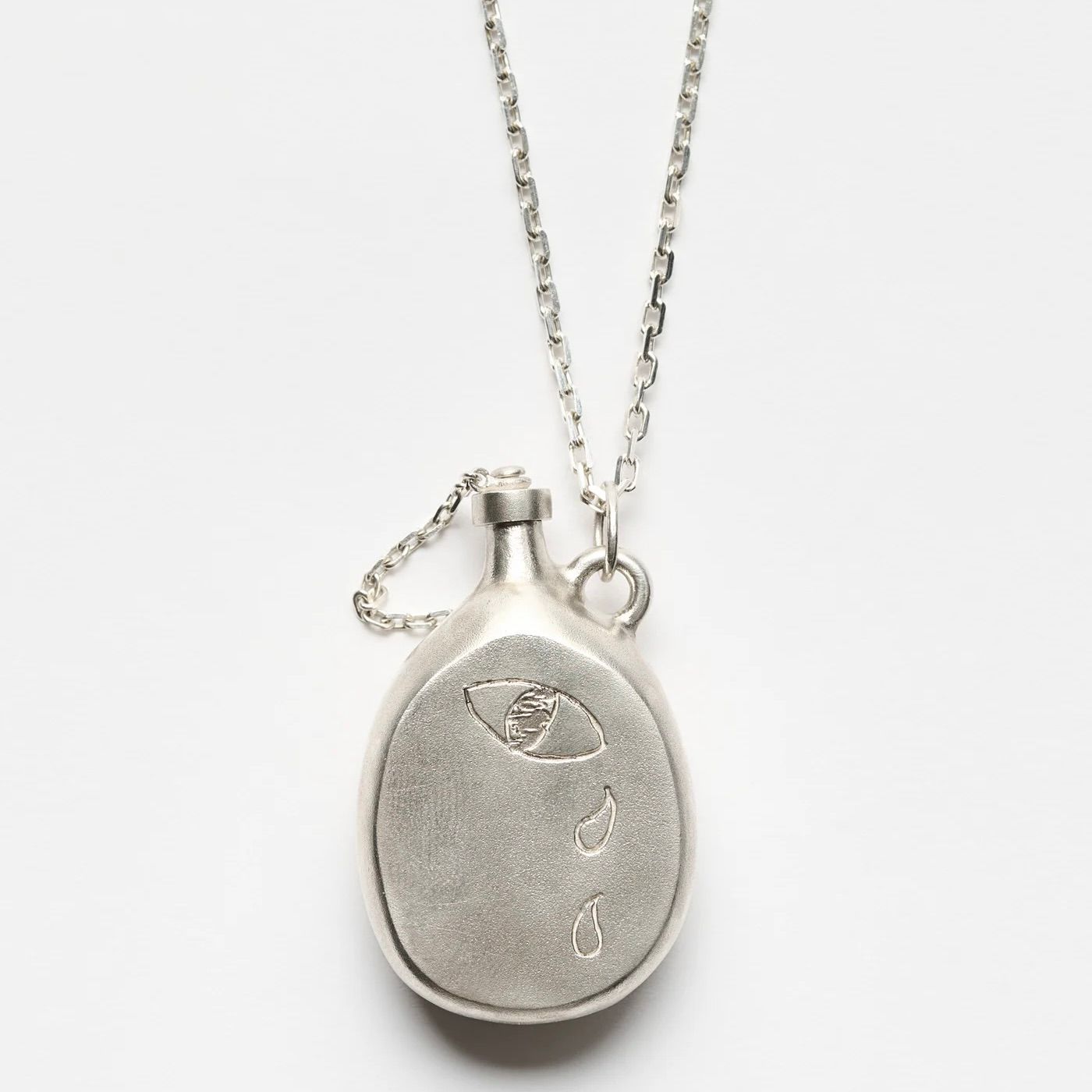 【残り一点】Tear Container Necklace