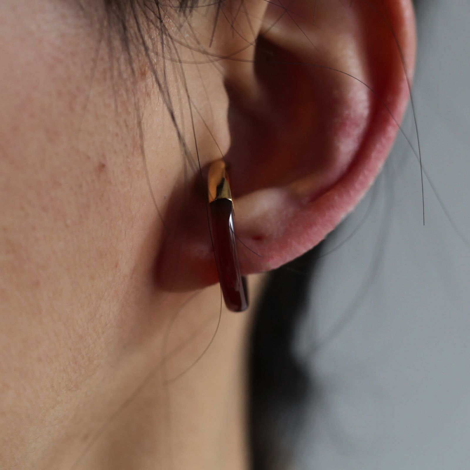 PREEK - 【お取り寄せ注文可能】Ukishima Red Agate Ear Cuff(片耳用 