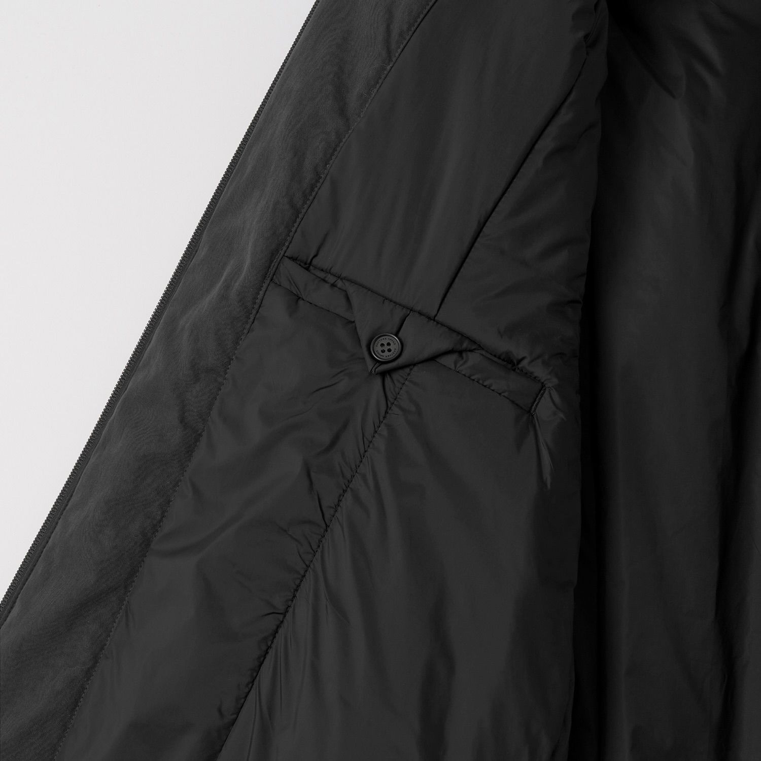 【残りわずか】Control Insulation Jacket
