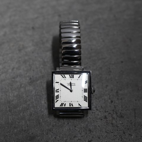 【お取り寄せ注文可能】Carré Extension(MEN/文字盤28mm)