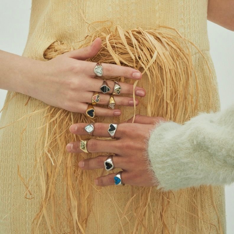 【お取り寄せ注文可能】Diamond Heart Stone Ring(BLACK×GOLD)