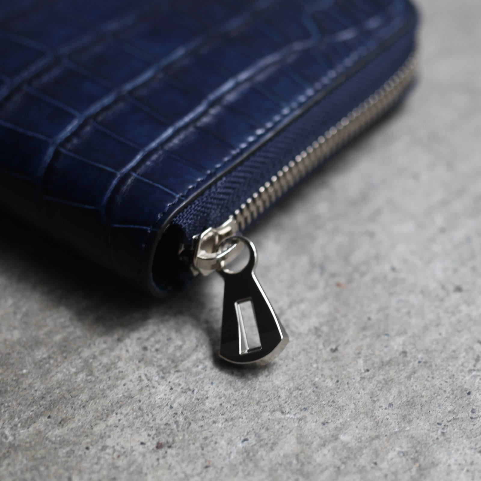 【再販売通知受付可能】Cristy Stuffing Mid WLT.5(AI CROCO)