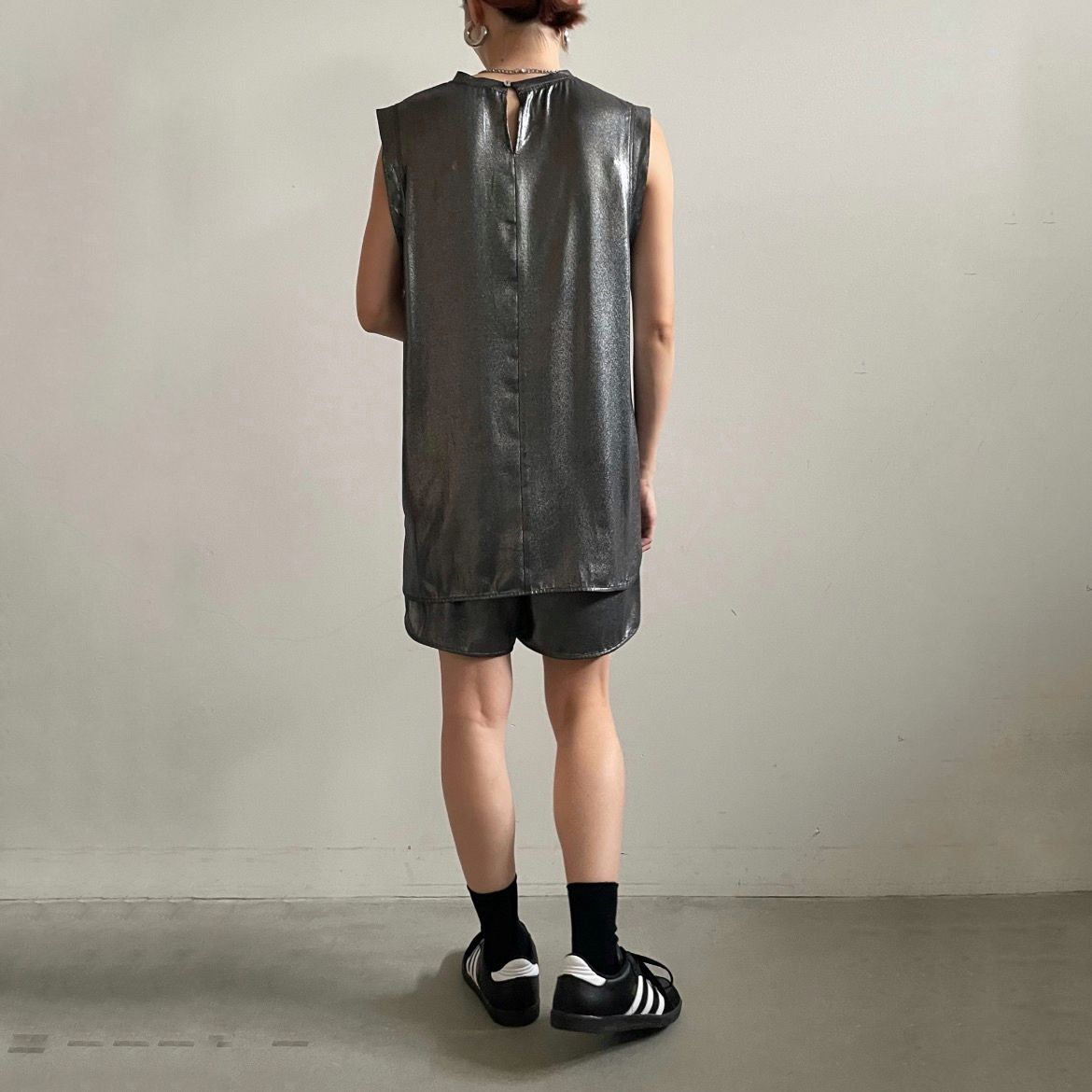【残り一点】Glitter Minimal Tank Top