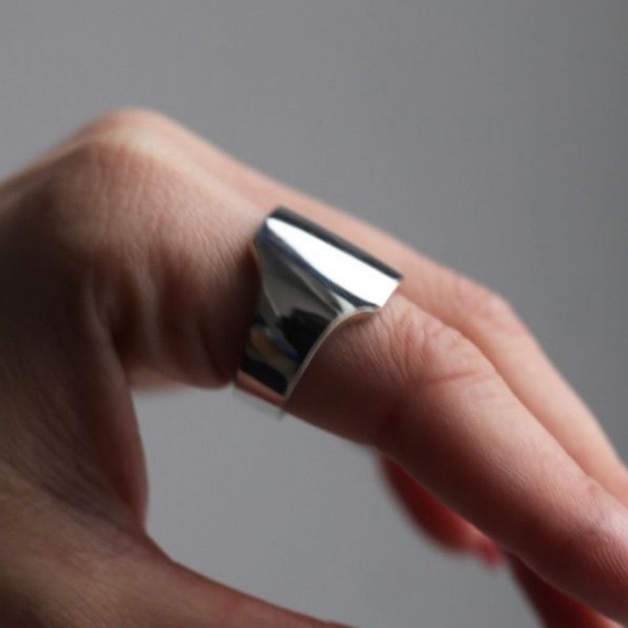 【残り一点】Molding Ring(WHITE)