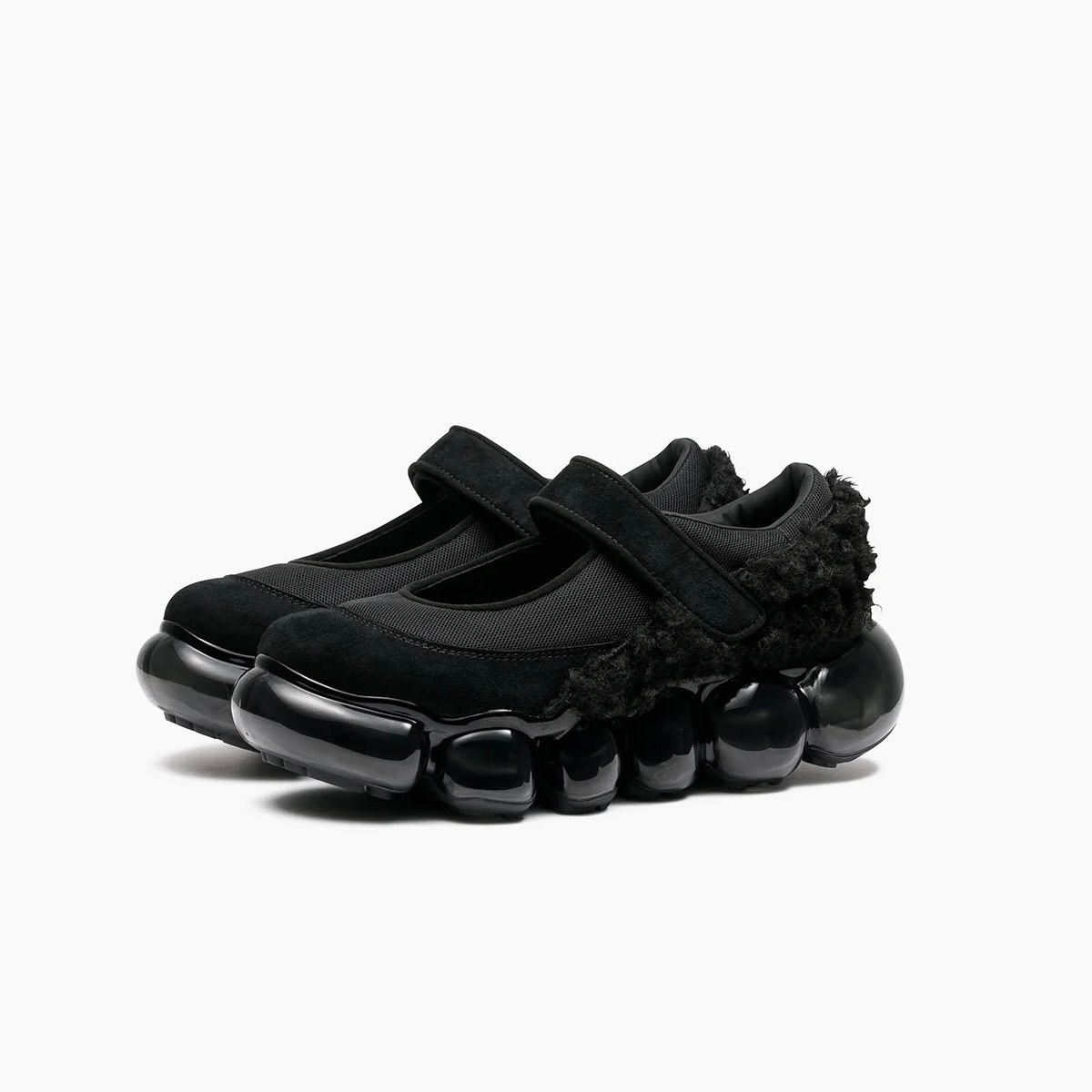 【残り一点】Jewelry Cocoon Bubble Boa(BLACK×BLACK)