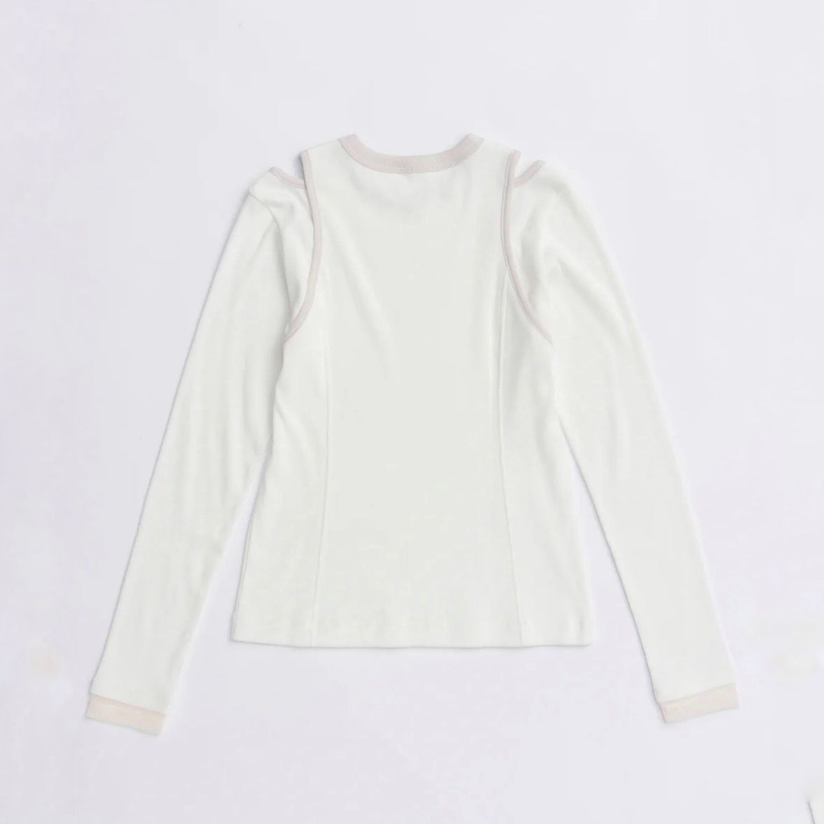 【残り一点】Shoulder Slit Rib Top