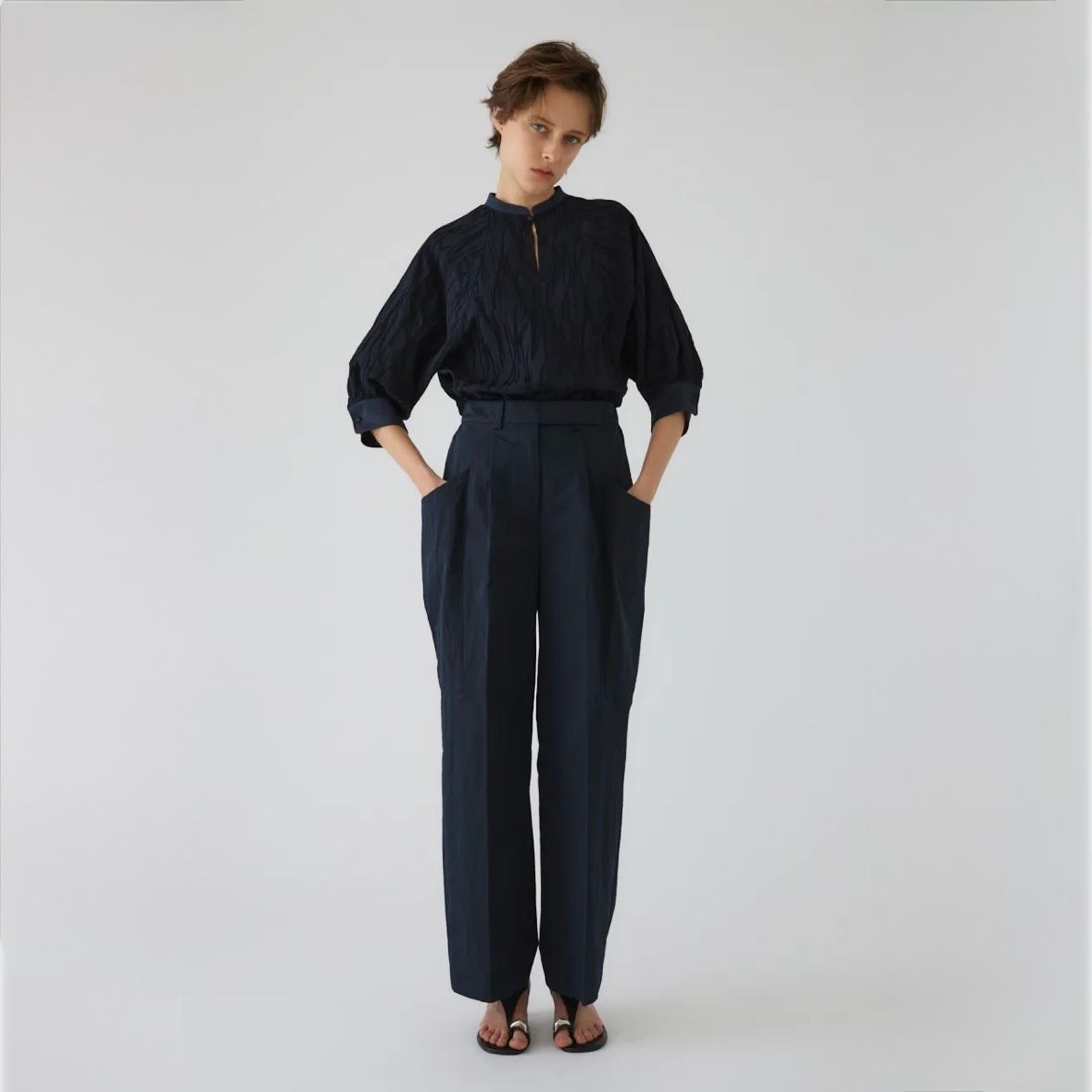 【残り一点】Tuck Pleats Raglan Blouse