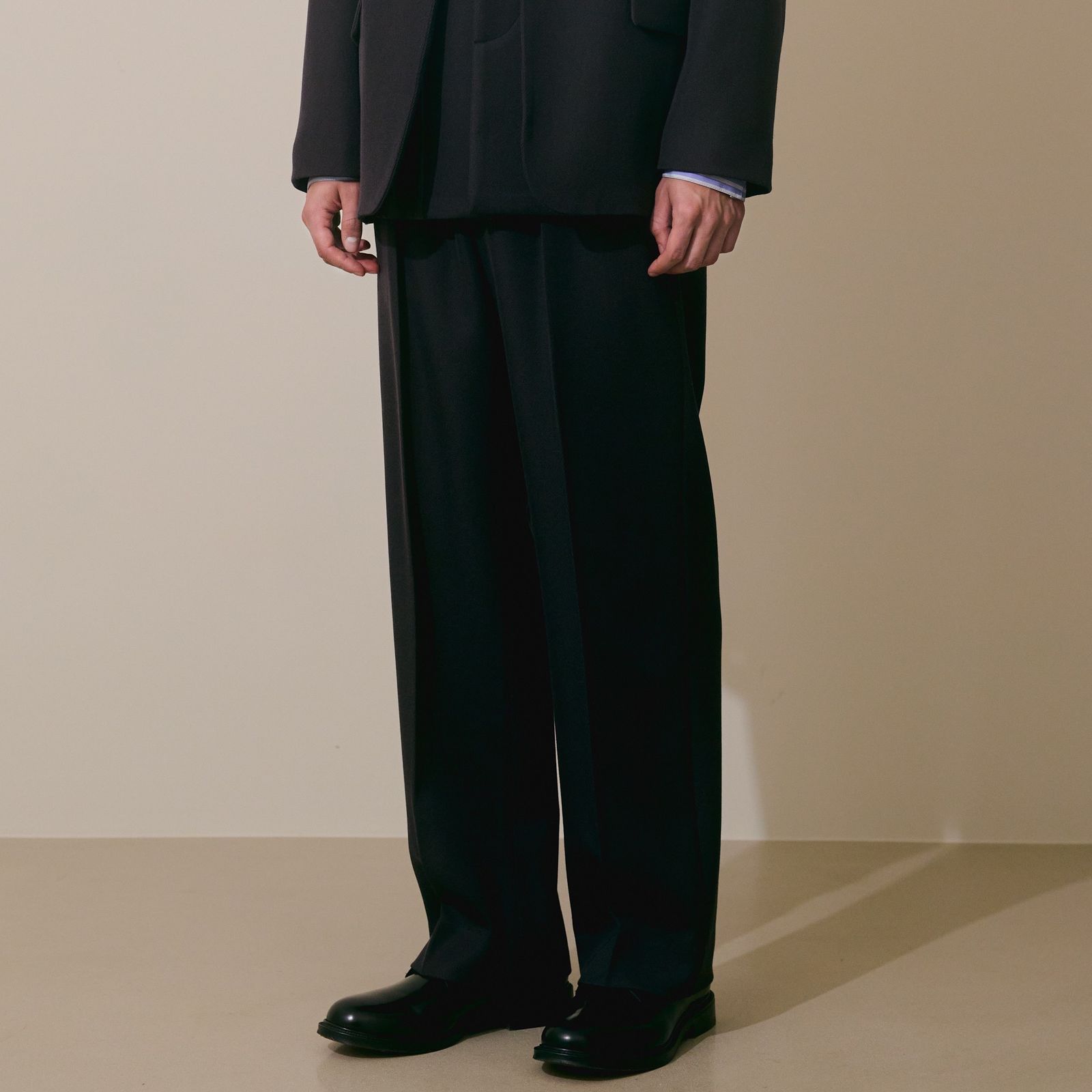 YOKE】2tuck Wide Gurkha Trousers-