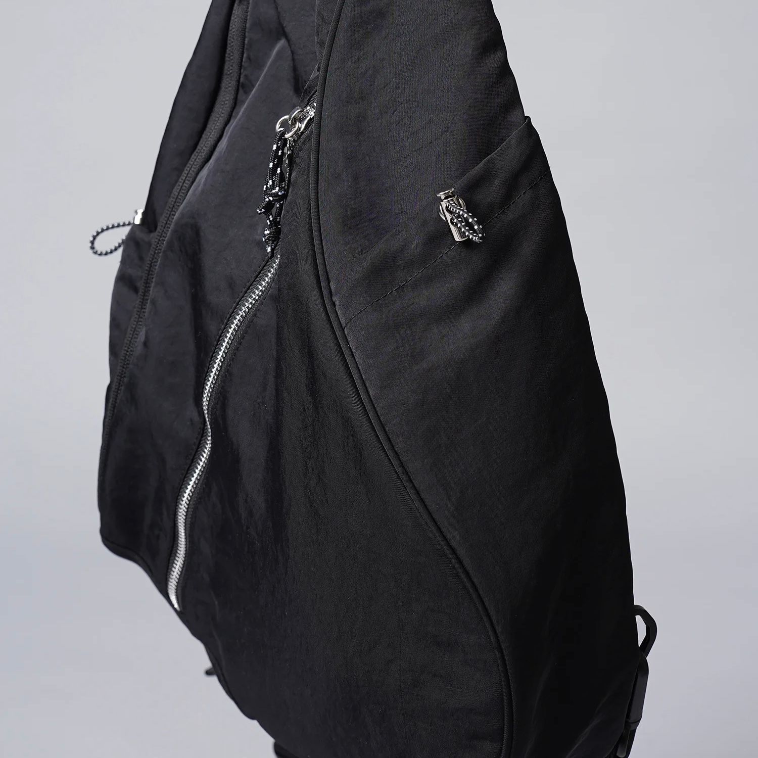 【残り一点】Nylon Sling Bag