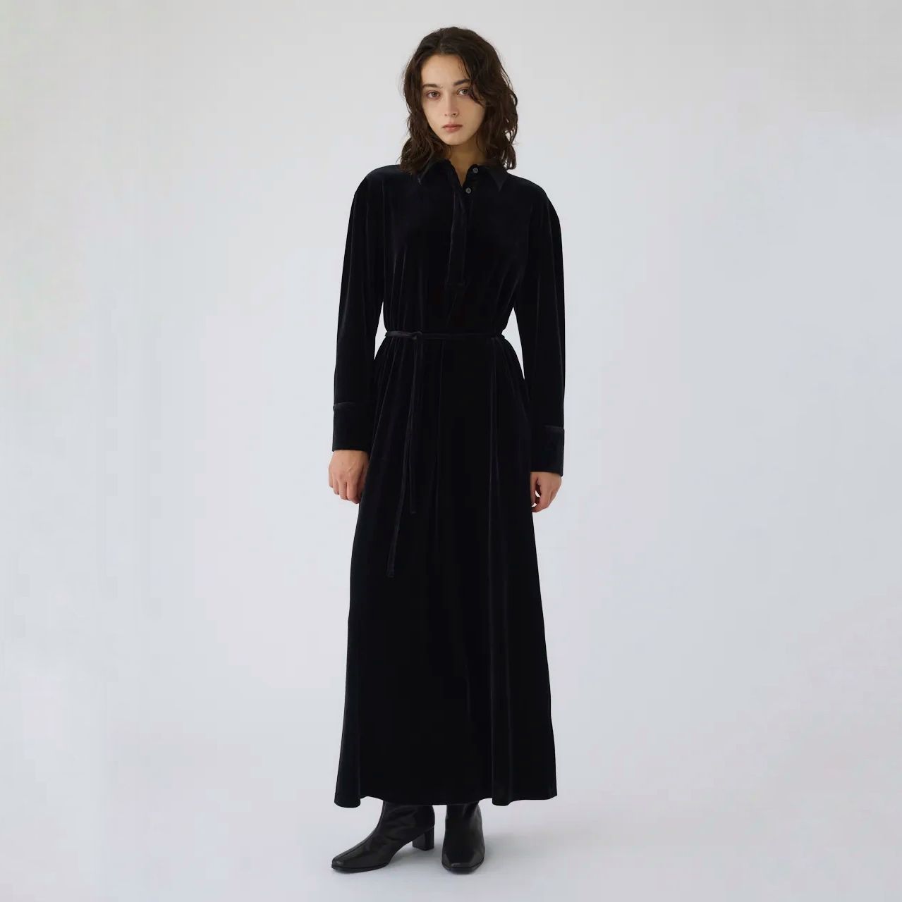 【残り一点】Velour Shirt Dress
