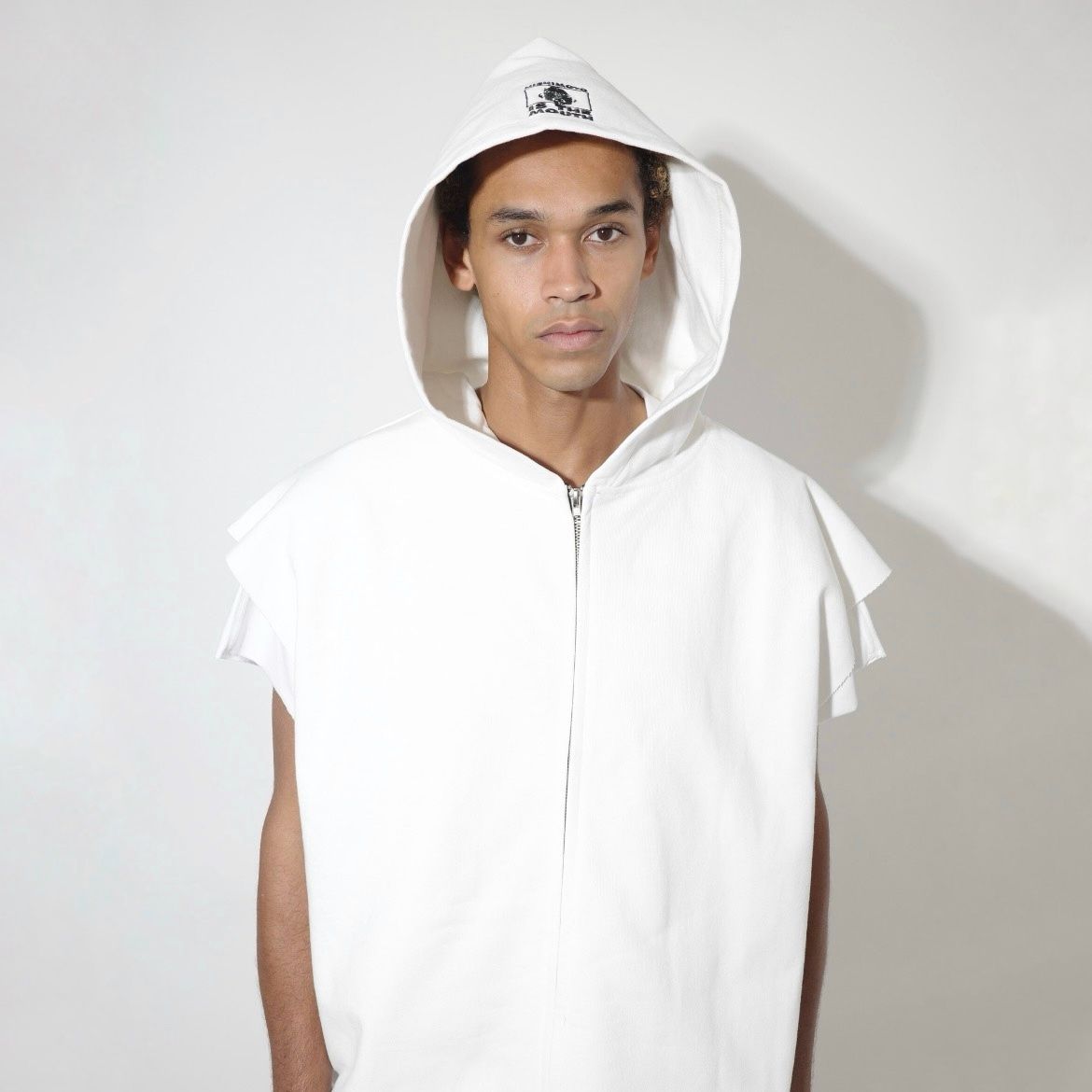 【残り一点】Cut Off Wide Zip N/S Sweat Hoodie