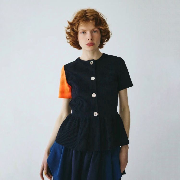 【残り一点】Flare Hem Knit Tops